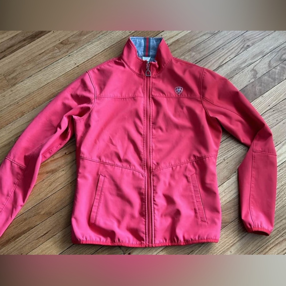 Women’s Ariat riding jacket size medium.